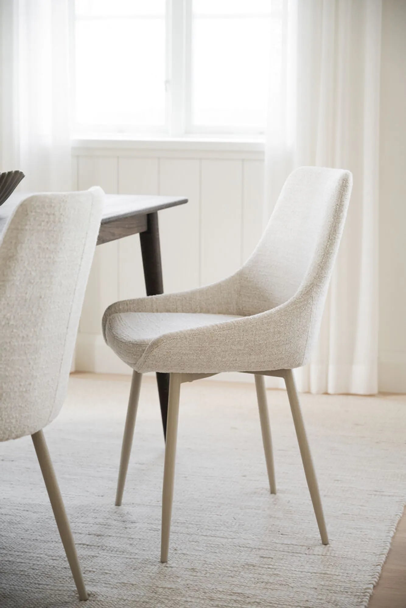 110496_b_mb_Sierra_chair_beige_beige_leg_02