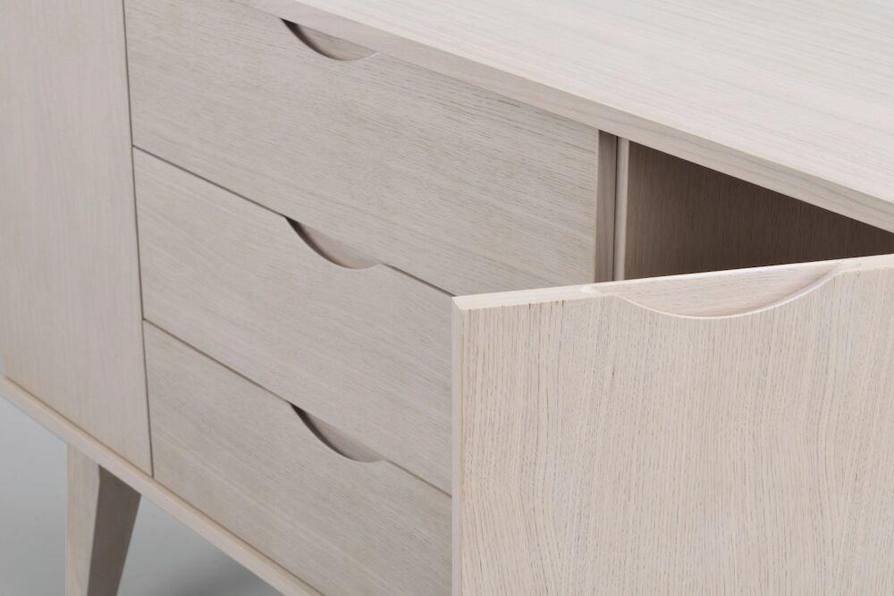 113738_det2_Filippa_sideboard_whitepigm._oak_X