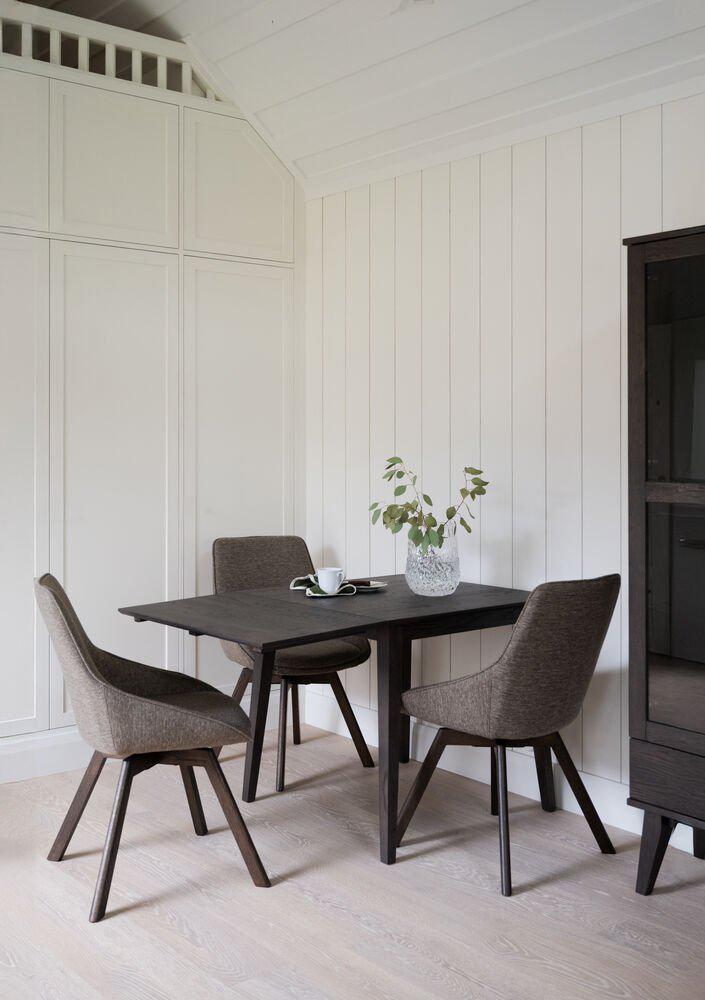 117866-113839_b_mb_Alison_chair_dark_beige_brown_Filippa_table_brown