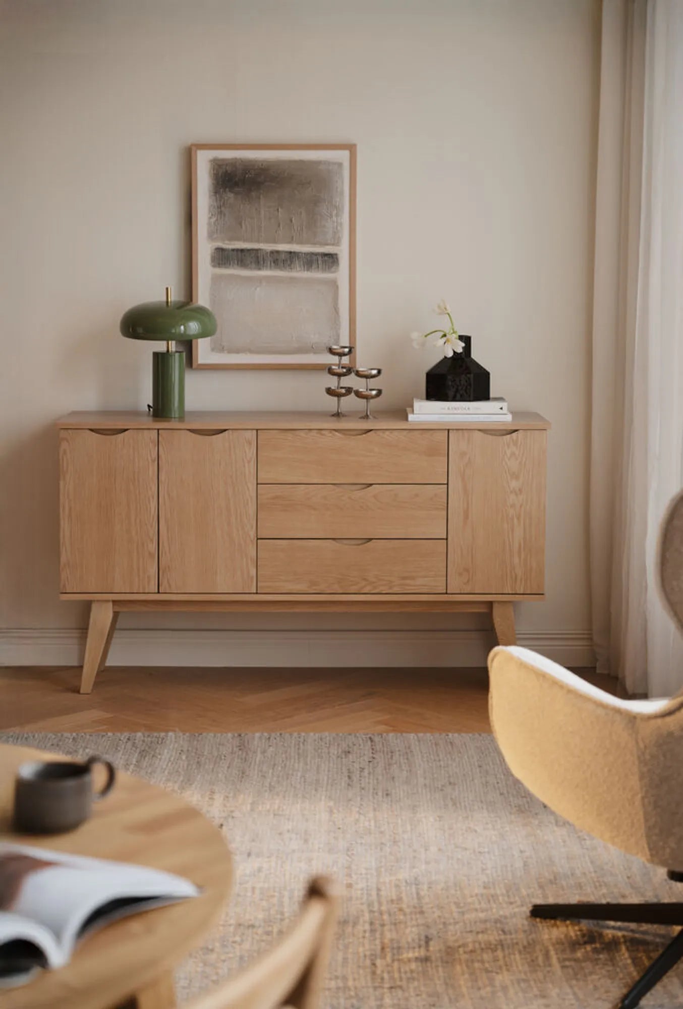 118052_b_mb_Filippa_sideboard_150_oak_02