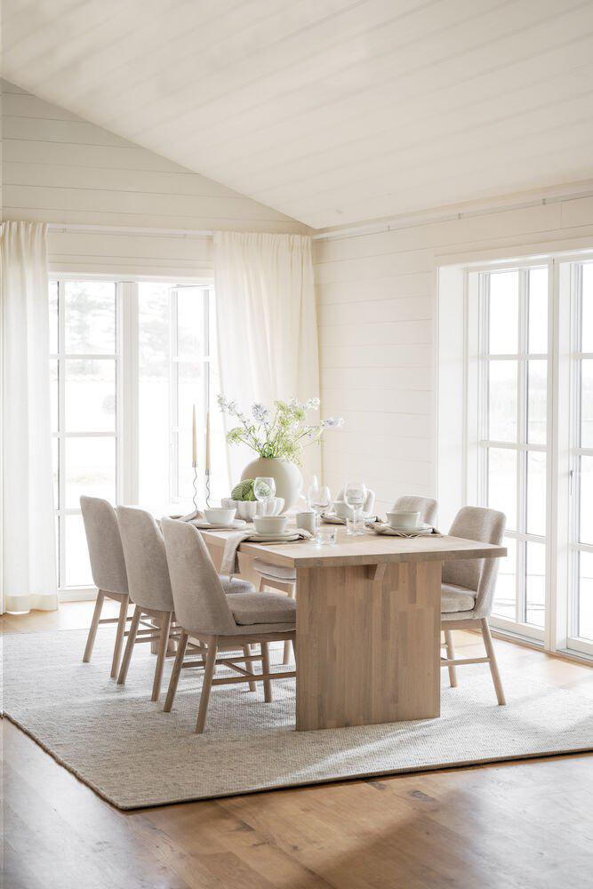 120350-120994_b_mb_Emmett_dining_table_whitewash_Amesbury_chair_light_beige_whitewash_12