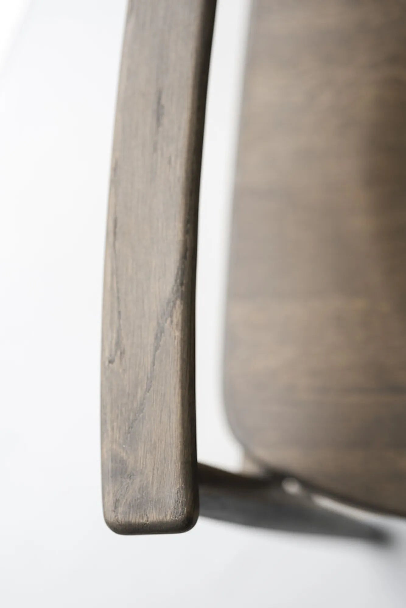 123025_b_mb_e_MAIDSTONE_chair_in_solid_brown_oak_11