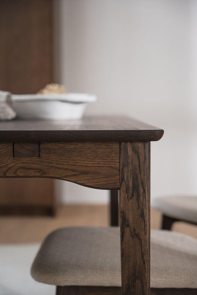 123129_b_mb_Markham_dining_table_in_brown_oak_01