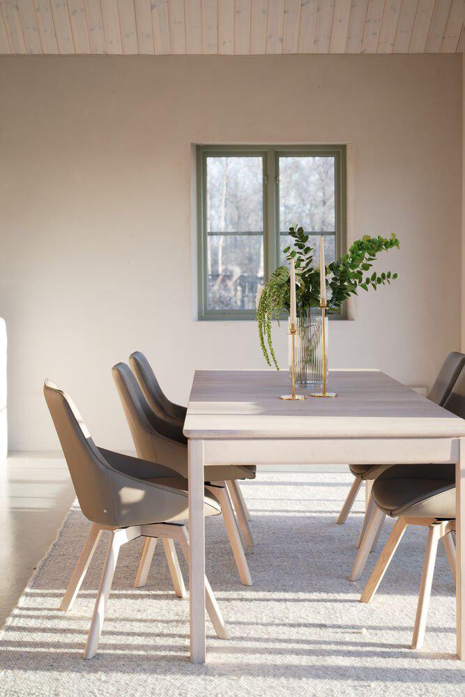 128218-118135_b_mb_Gardner_dining_table_ww_Alison_chair_ww_beige_leather_02