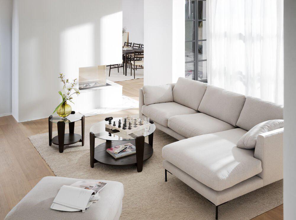 129153-129152-121275-121274_b_mb_Corwin_sofa_35_seater_chaise_longue_R_light_beige_Corwin_fotstool_Arran_coffee_table_03