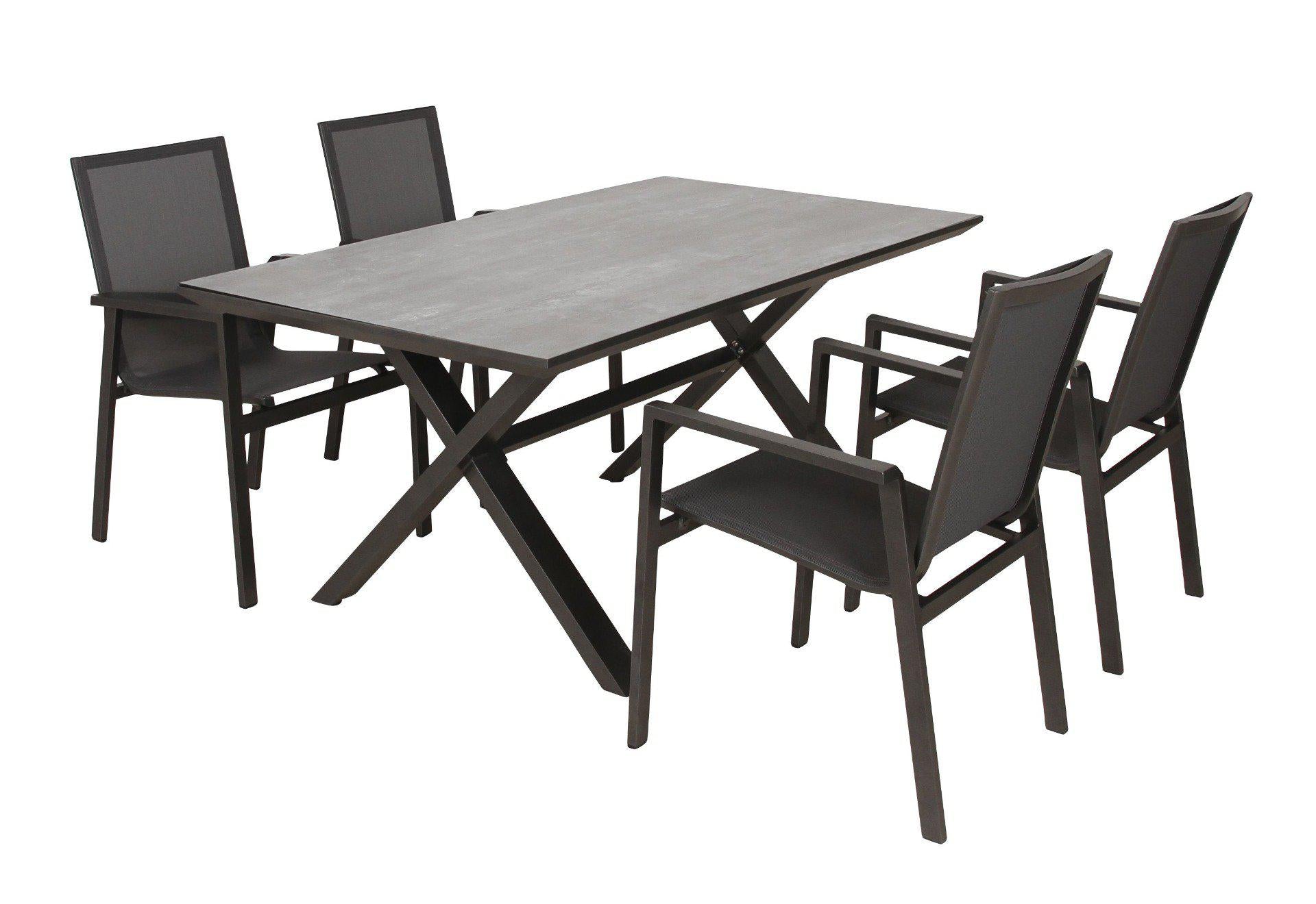 Leeds karmstol svart 1