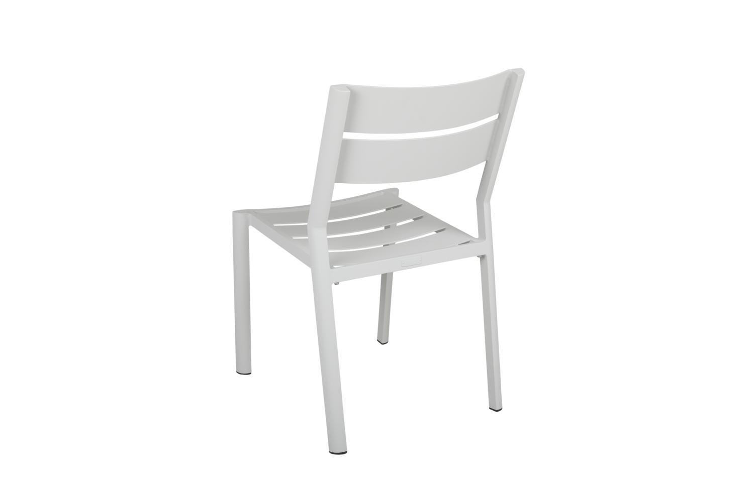 delia-matstol-light-grey1