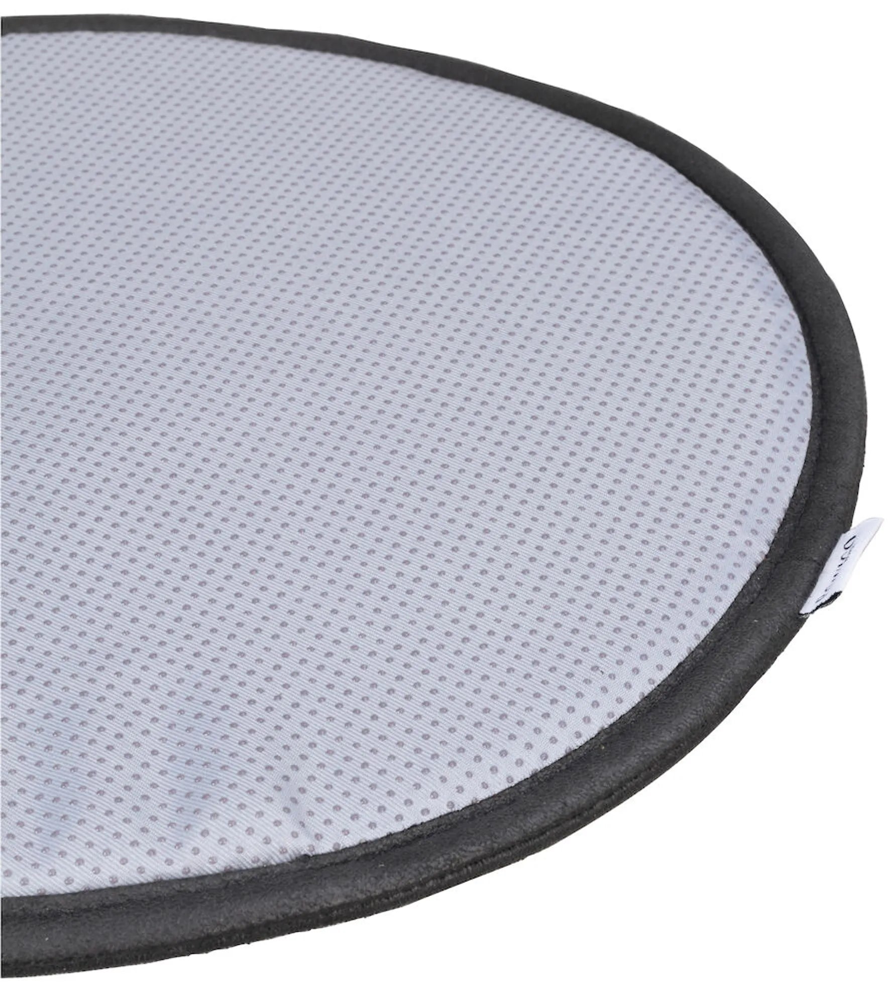 110528_det1_Fulton_seat_cushion_black_microfibre_fabric