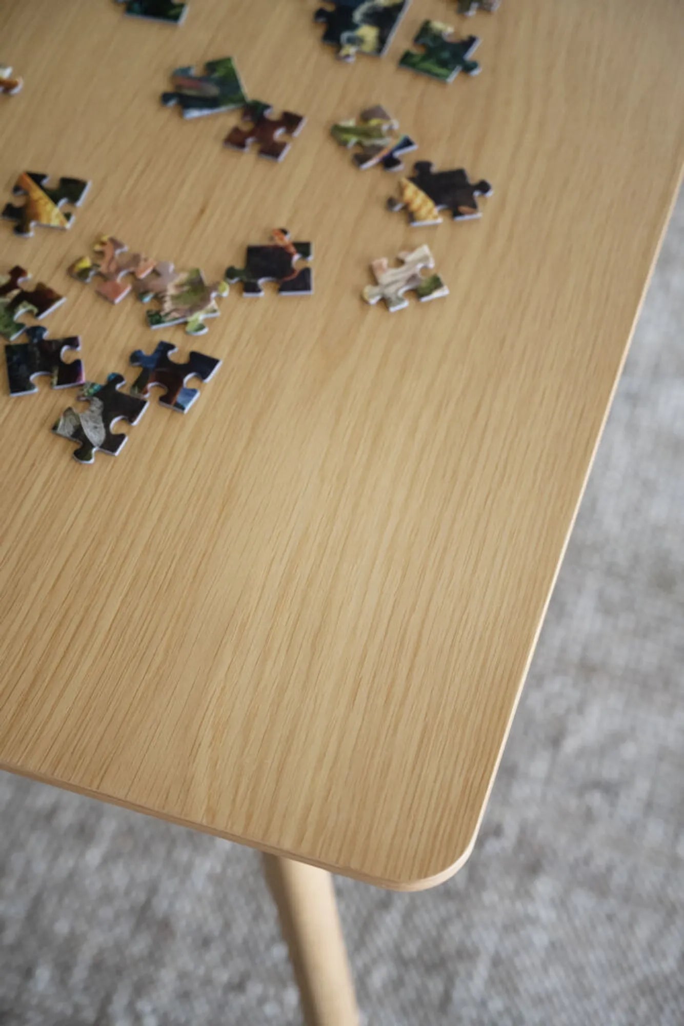 119200_b_mb_Yumi_dining_table_oak