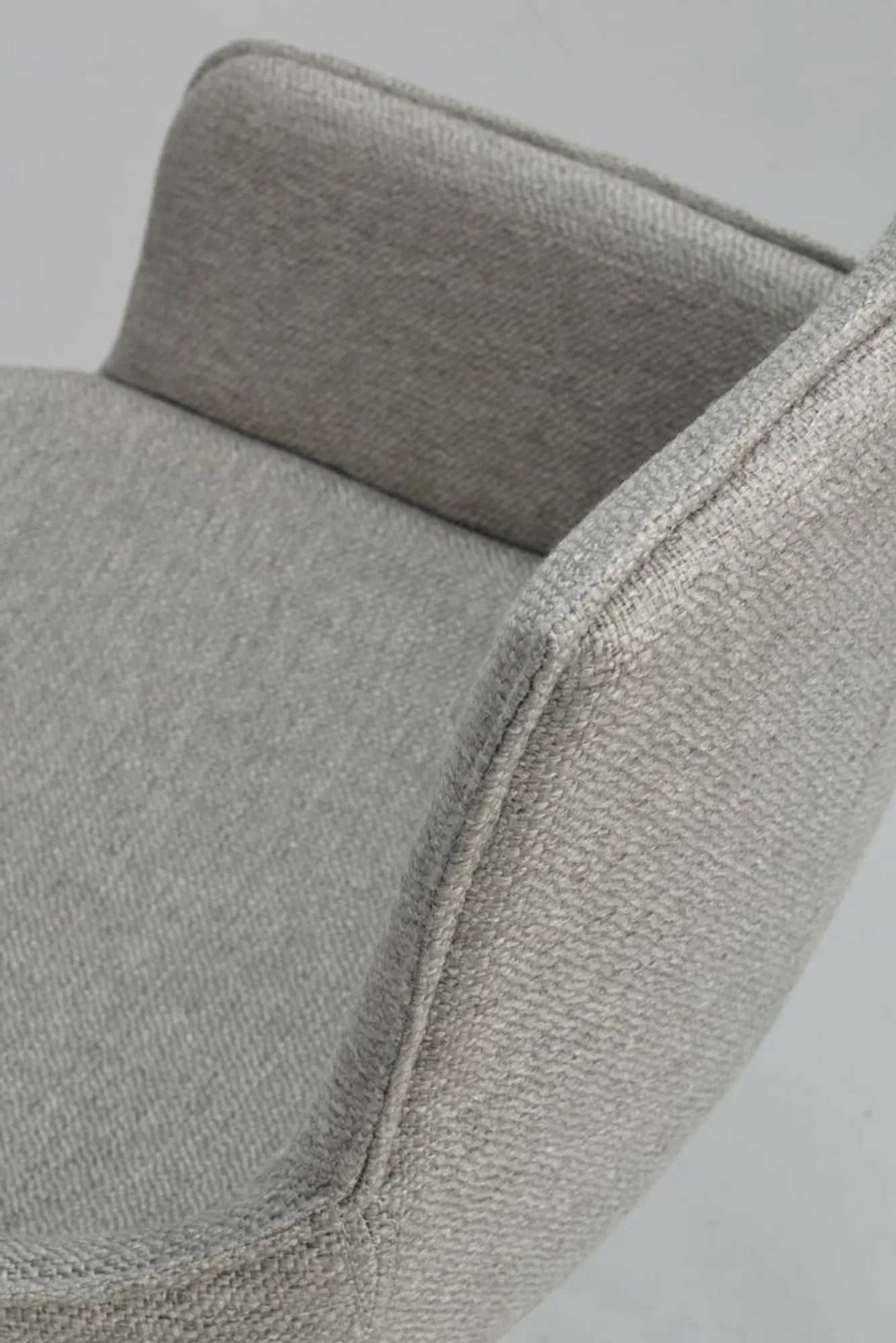 120211_DET1_Lowell_armchair_light_grey_fabric_black_Large