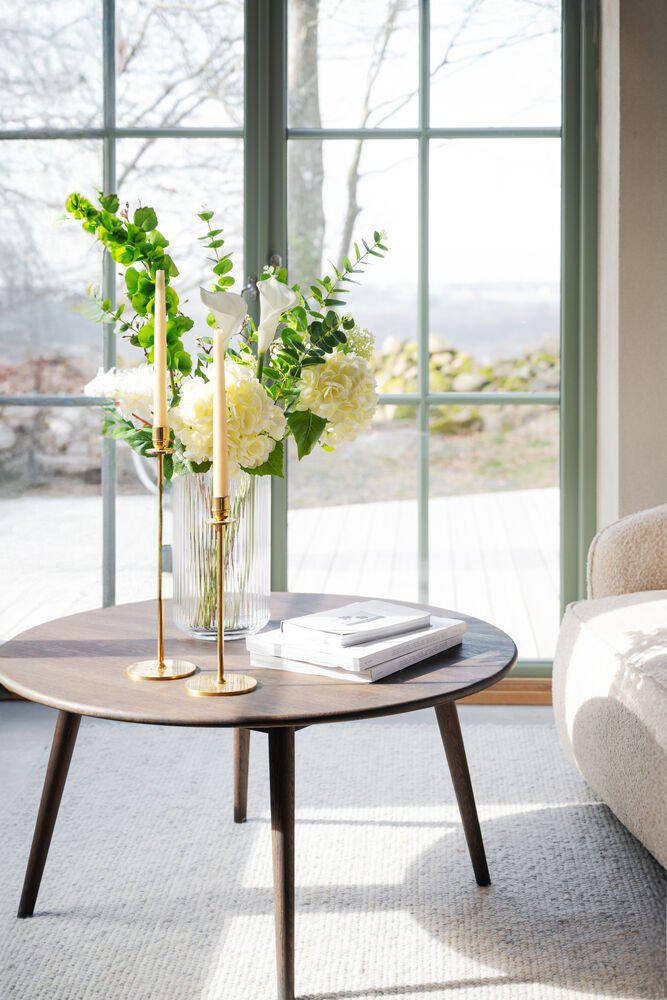 128012_b_mb_Tompkins_coffee_table_brown_01