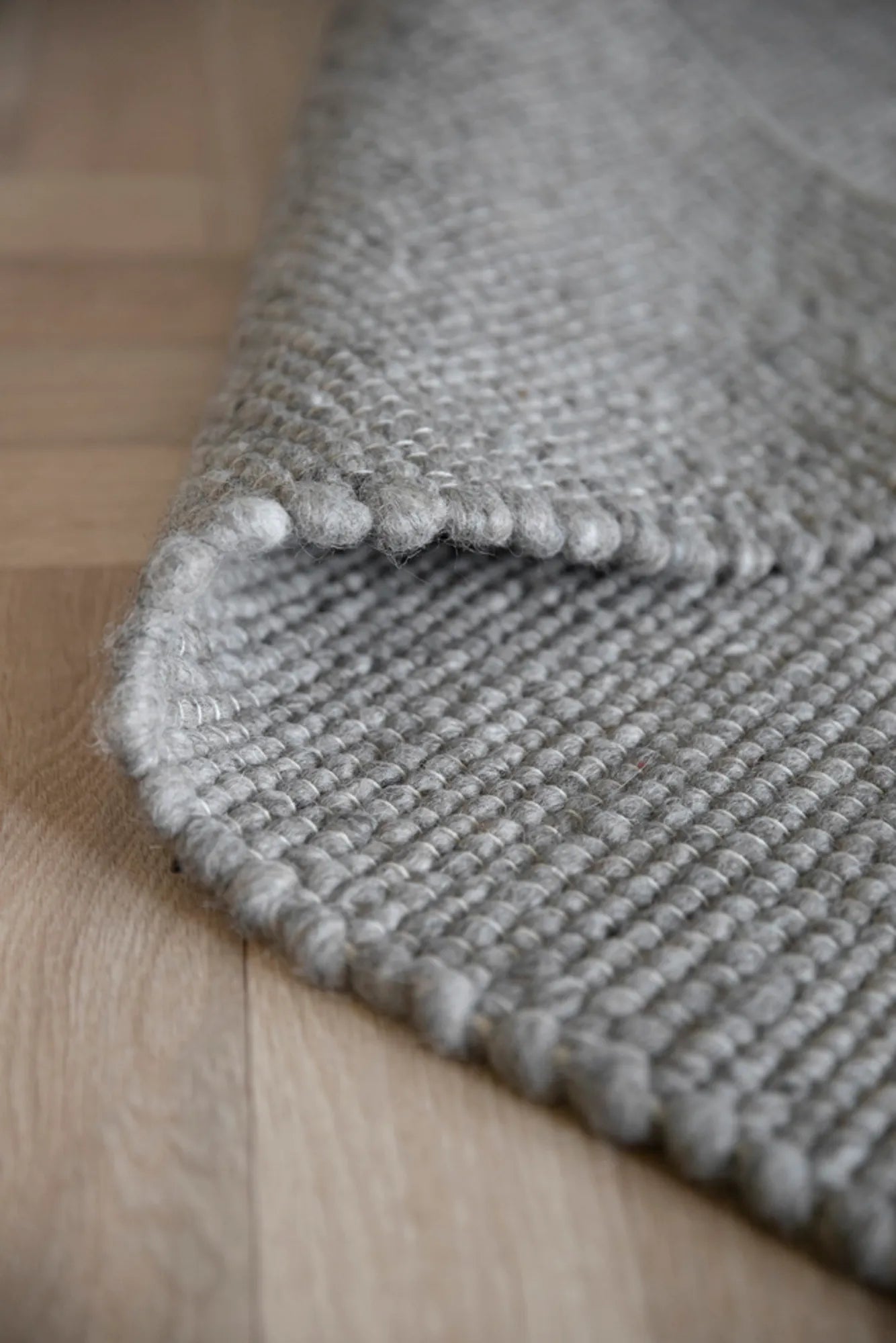 230223125648-16504_auckland_carpet_grey_wool_detail1b