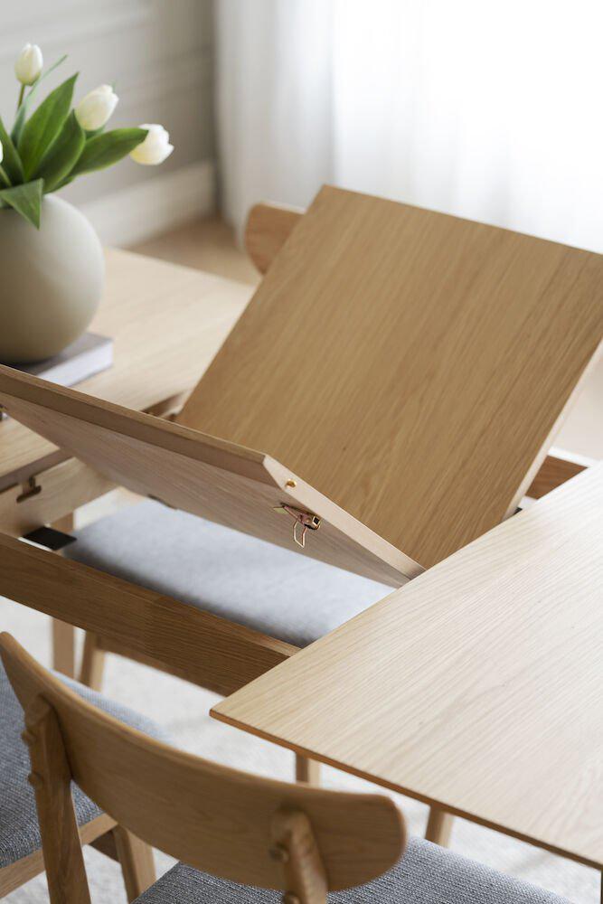 Cirrus_table_-_114141_06