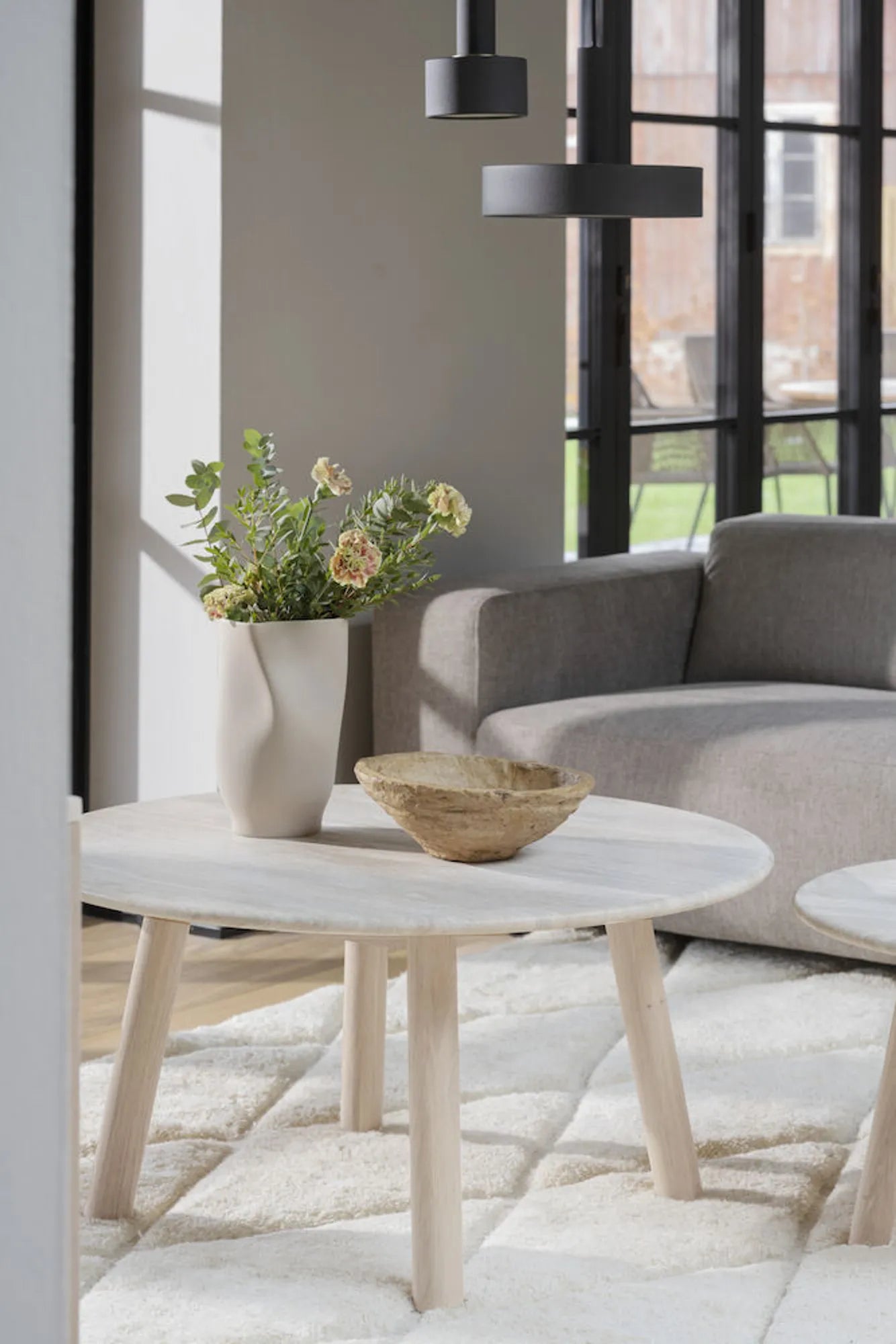 WILLARD_SOFA_-_121310_TARANSAY_COFFEE_TABLE_-_120844_120847_02