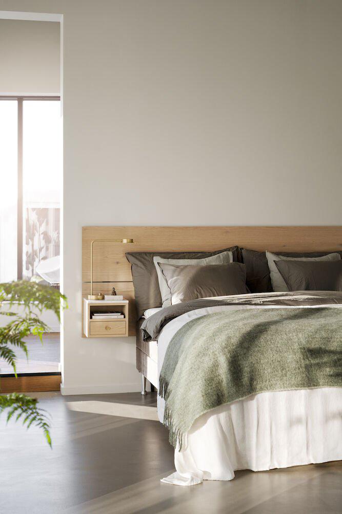 Whitmore_-_120765_06